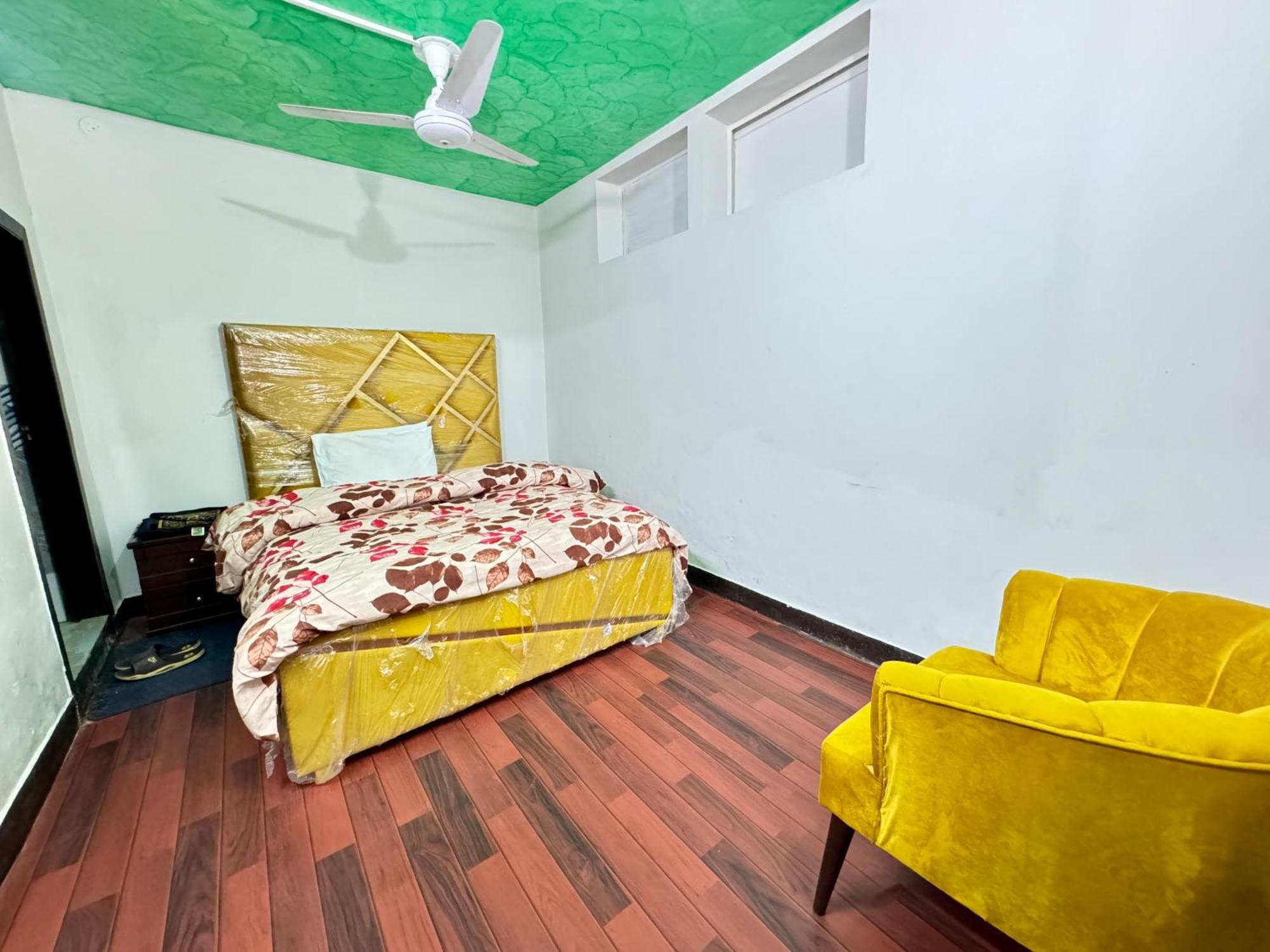 Decent Lodge Guest House Islamabad Esterno foto