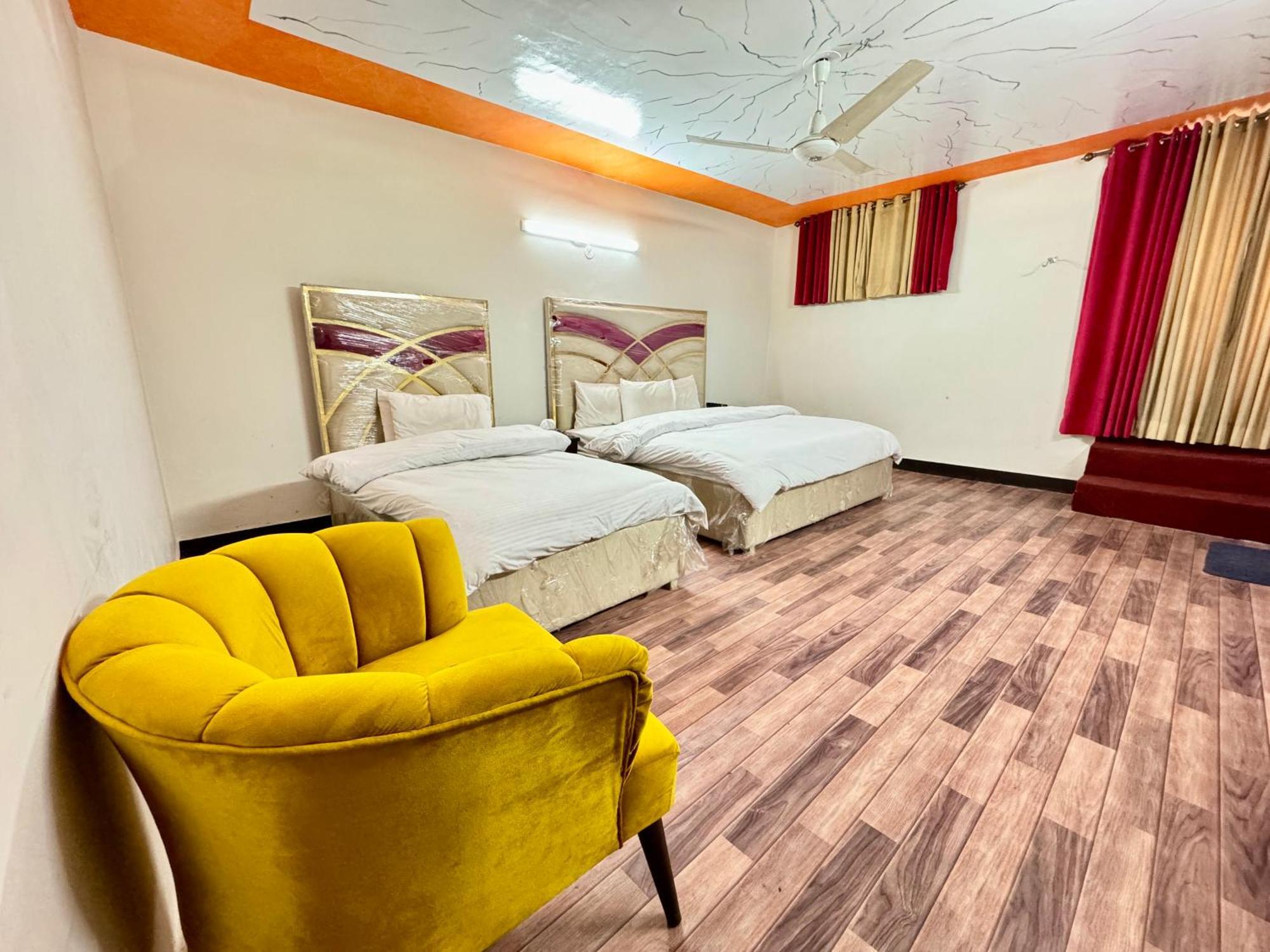 Decent Lodge Guest House Islamabad Esterno foto