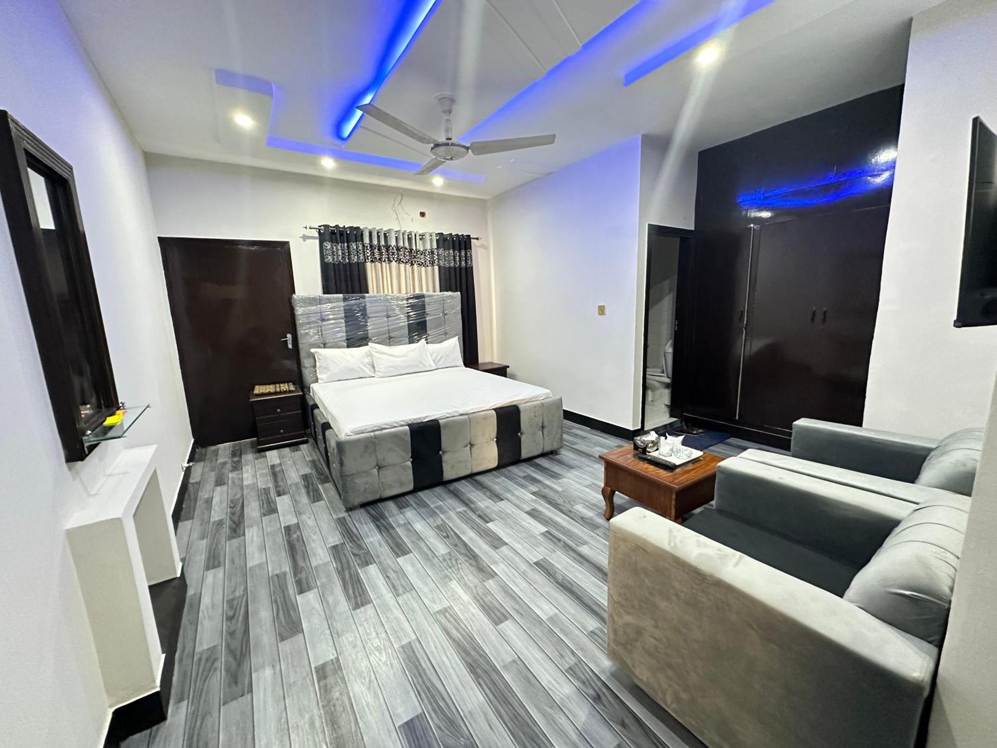 Decent Lodge Guest House Islamabad Esterno foto