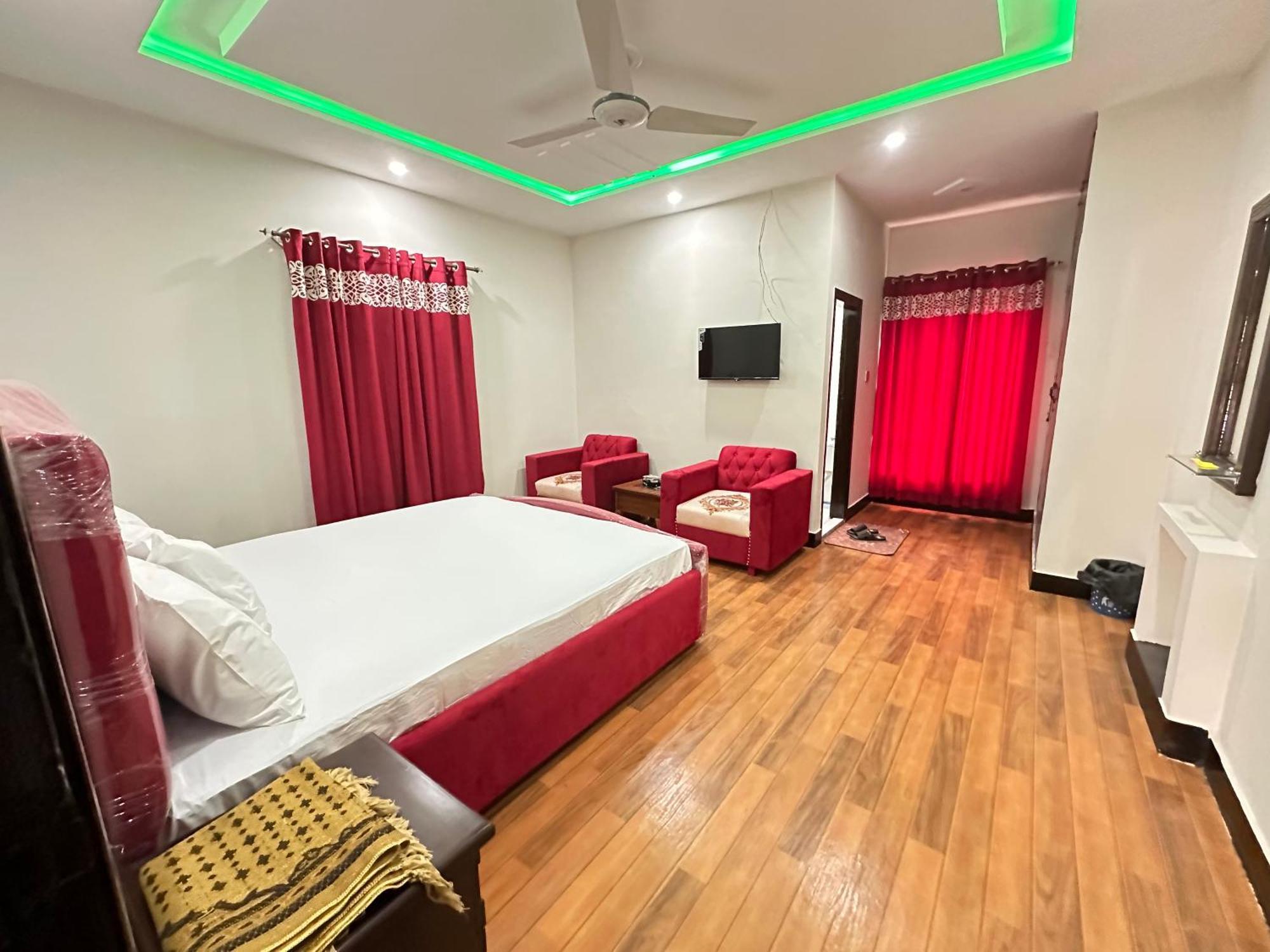 Decent Lodge Guest House Islamabad Esterno foto