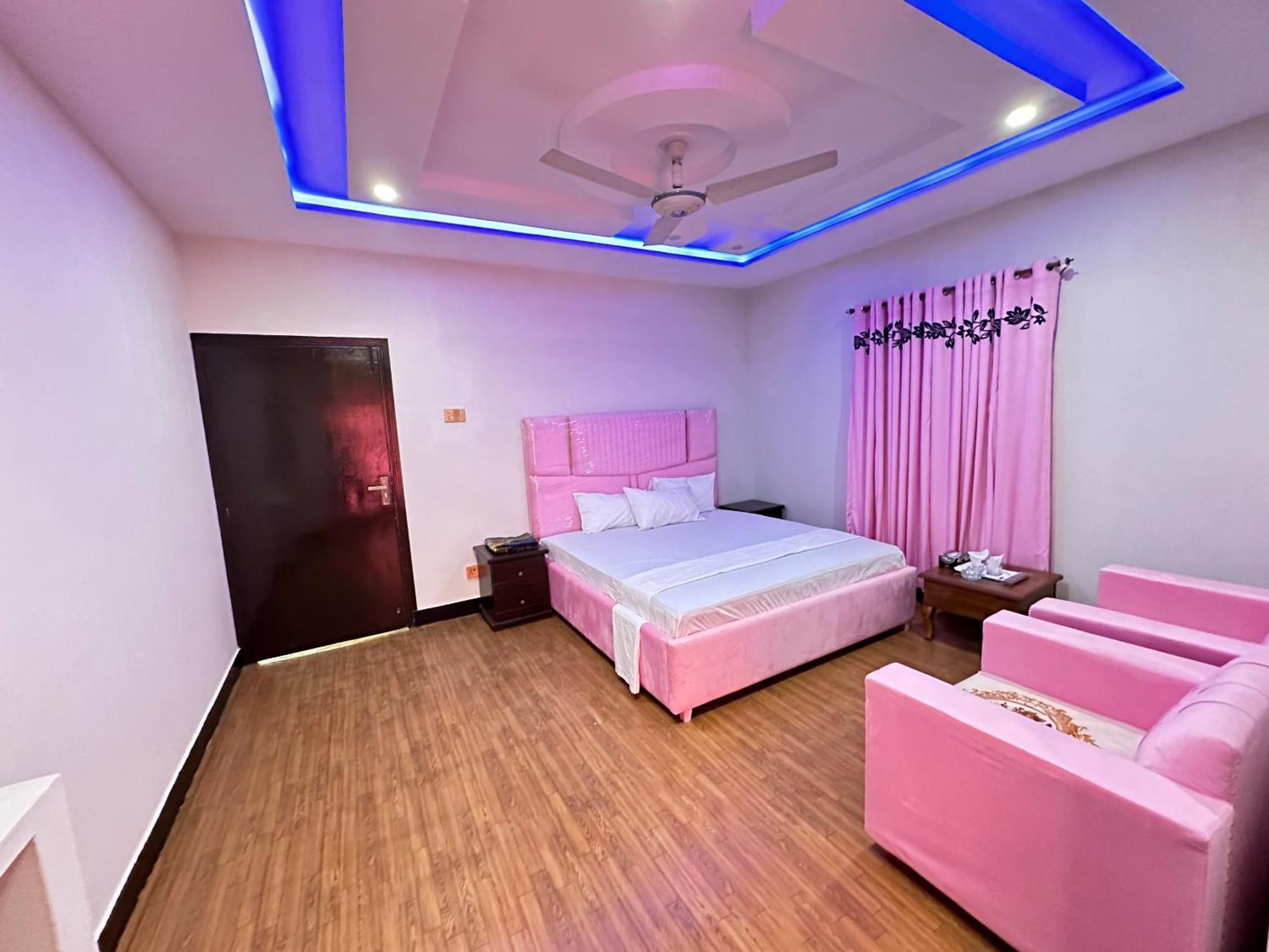 Decent Lodge Guest House Islamabad Esterno foto